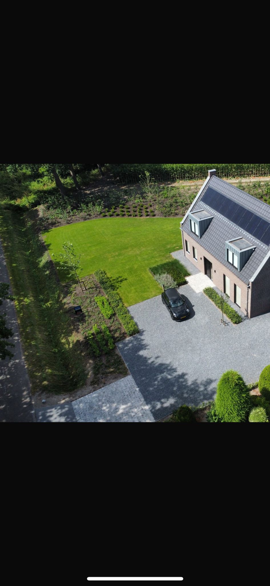 Tuinontwerp en aanleg rondom vrijstaande woning (Zundert) — afbeelding 2